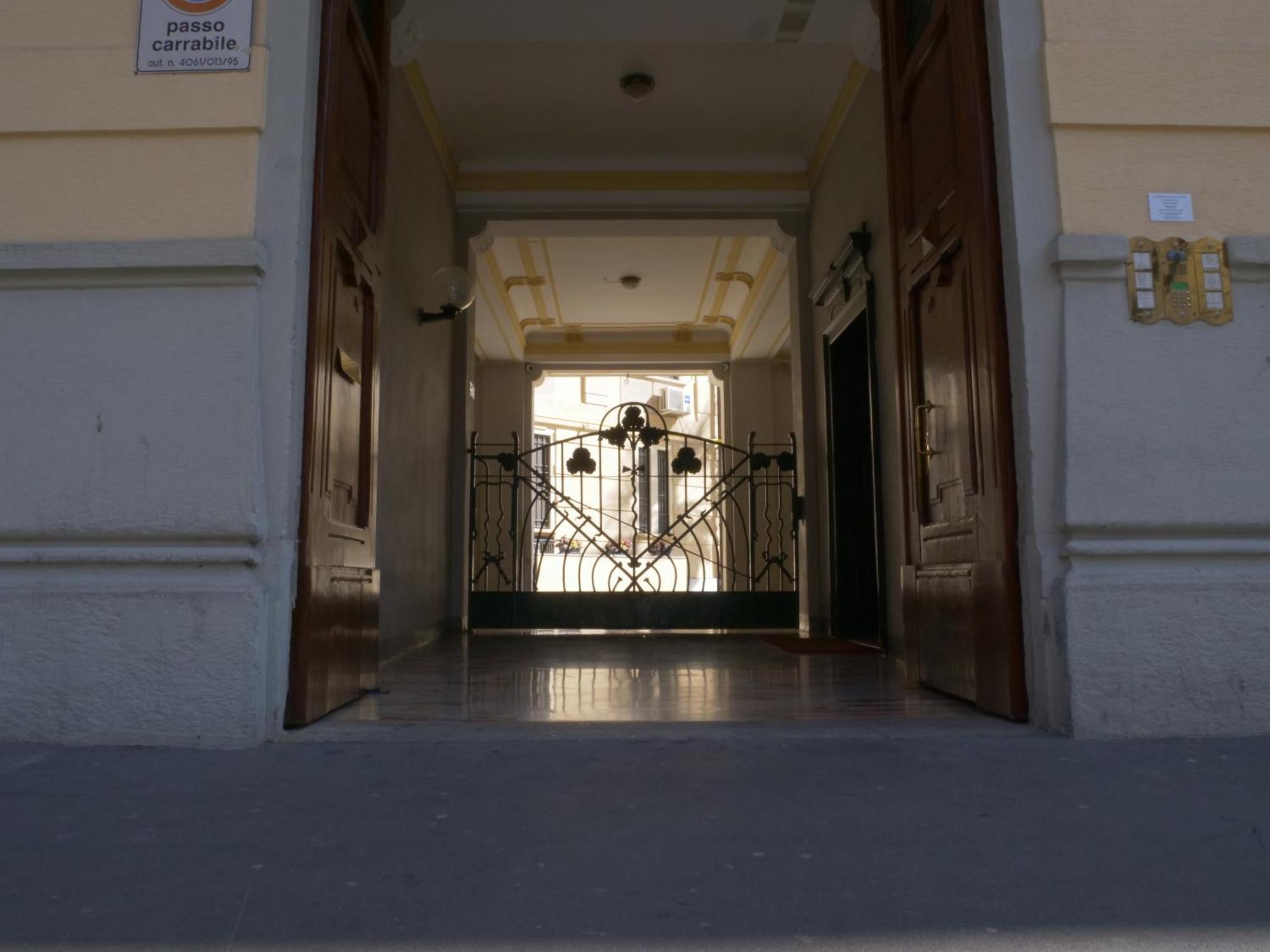 Wonderful Downtown Apartment-Hd Netflix, King-Size Bed, Two Minutes' Walk From Metro Milan Luaran gambar