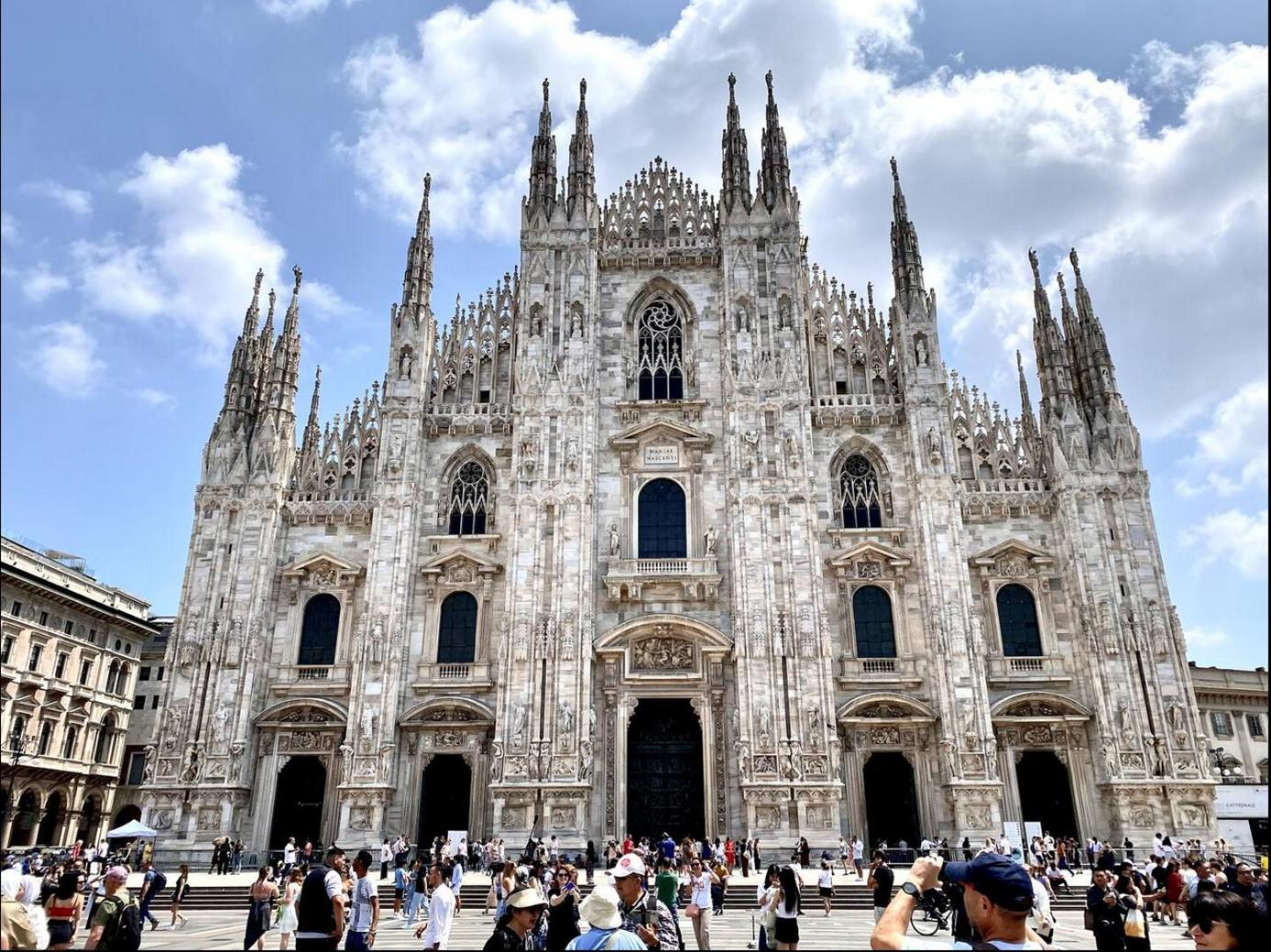 Wonderful Downtown Apartment-Hd Netflix, King-Size Bed, Two Minutes' Walk From Metro Milan Luaran gambar